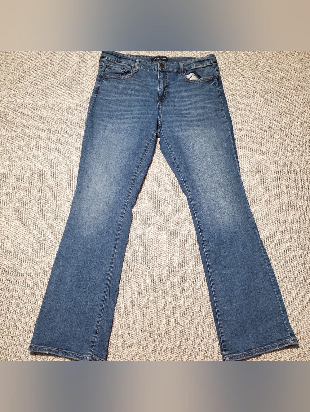 Classic Women's Medium Blue Bootcut Jeans
